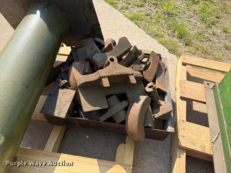 image for item NA9383 (2) Hossfeld iron benders