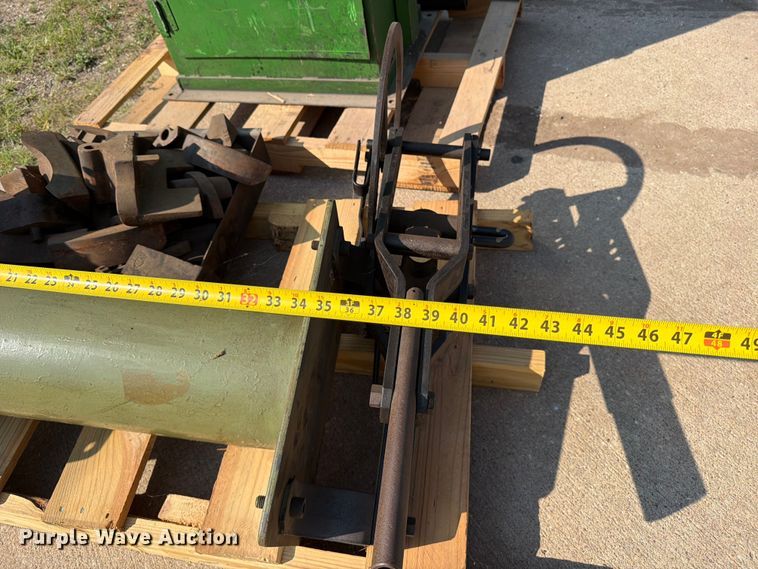 image for item NA9383 (2) Hossfeld iron benders