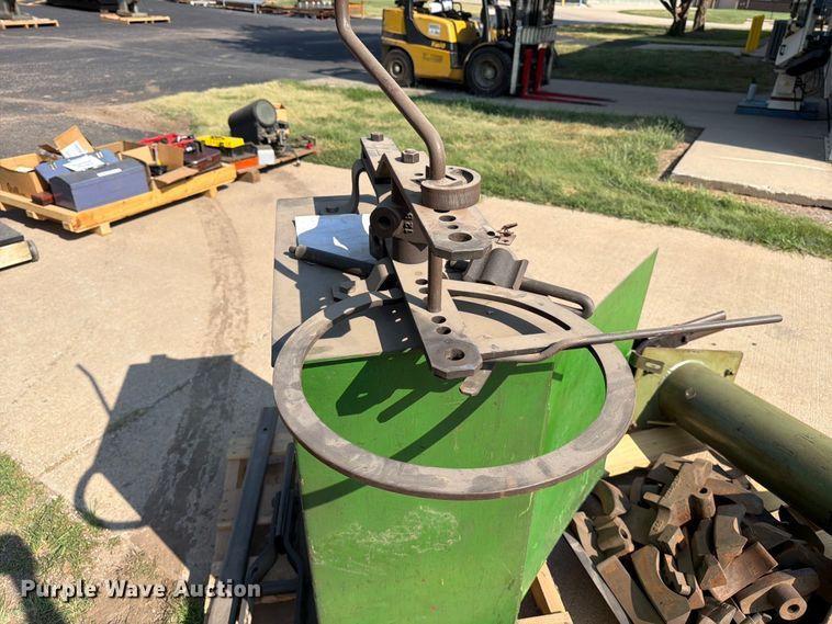 image for item NA9383 (2) Hossfeld iron benders