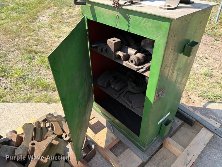 image for item NA9383 (2) Hossfeld iron benders