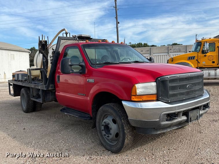 image for item NM9924 2001 Ford F550 Super Duty flatbed truck