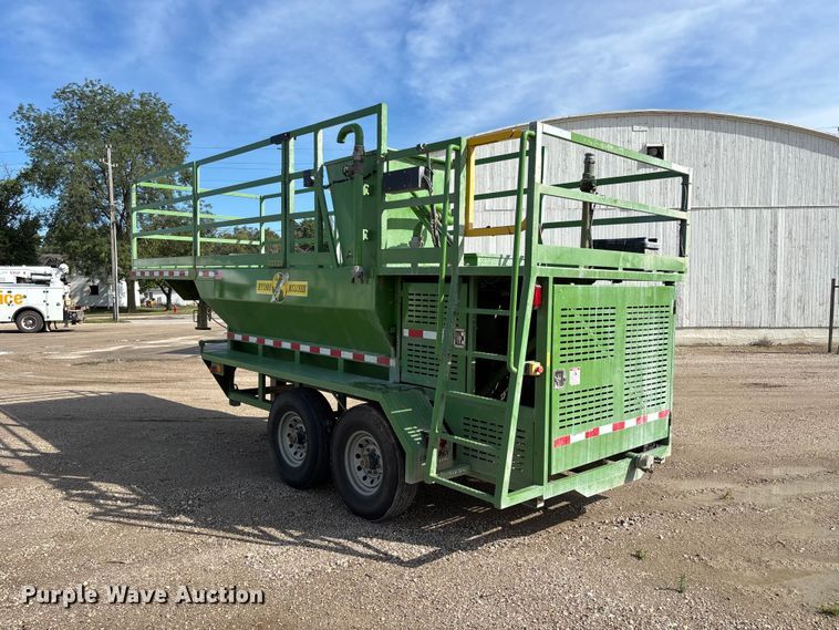 image for item NM9925 2016 Bowie Victor 1100 hydromulcher