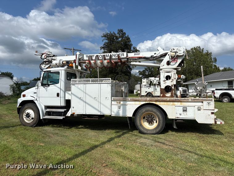 image for item NM9936 2002 Freightliner FL80 digger derrick truck