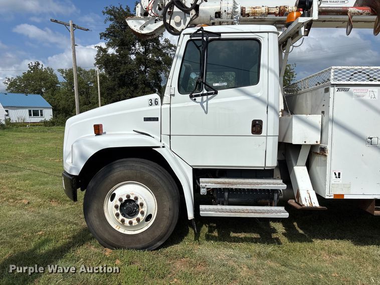 image for item NM9936 2002 Freightliner FL80 digger derrick truck