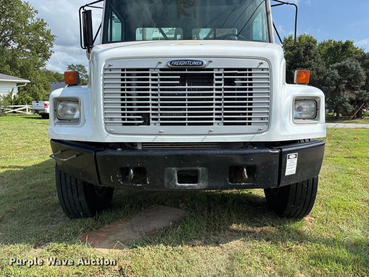 image for item NM9936 2002 Freightliner FL80 digger derrick truck