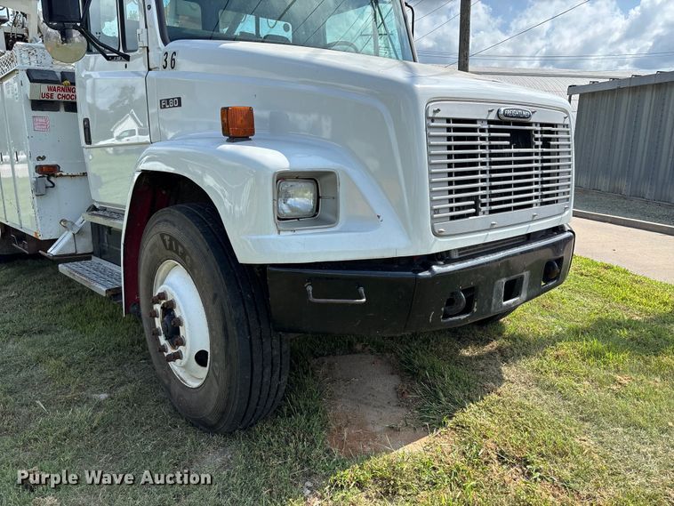 image for item NM9936 2002 Freightliner FL80 digger derrick truck
