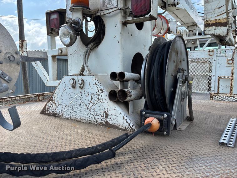 image for item NM9936 2002 Freightliner FL80 digger derrick truck