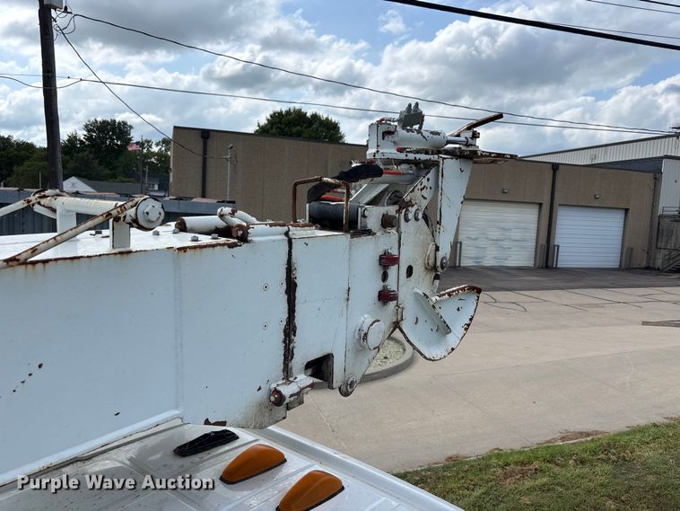 image for item NM9936 2002 Freightliner FL80 digger derrick truck