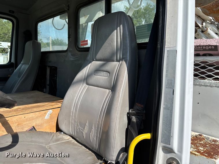 image for item NM9936 2002 Freightliner FL80 digger derrick truck