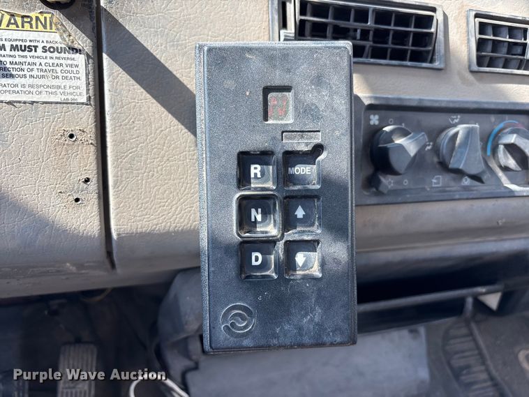 image for item NM9936 2002 Freightliner FL80 digger derrick truck
