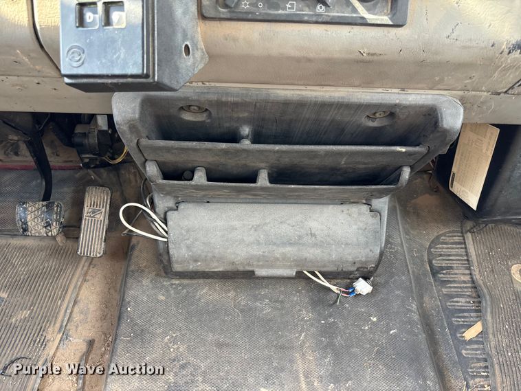 image for item NM9936 2002 Freightliner FL80 digger derrick truck