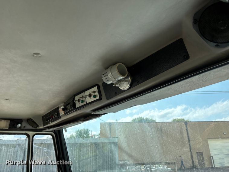 image for item NM9936 2002 Freightliner FL80 digger derrick truck