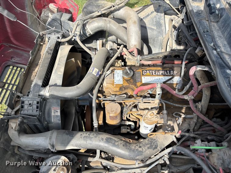 image for item NM9936 2002 Freightliner FL80 digger derrick truck