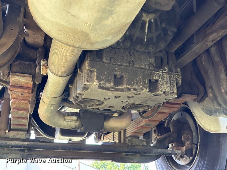 image for item NM9936 2002 Freightliner FL80 digger derrick truck