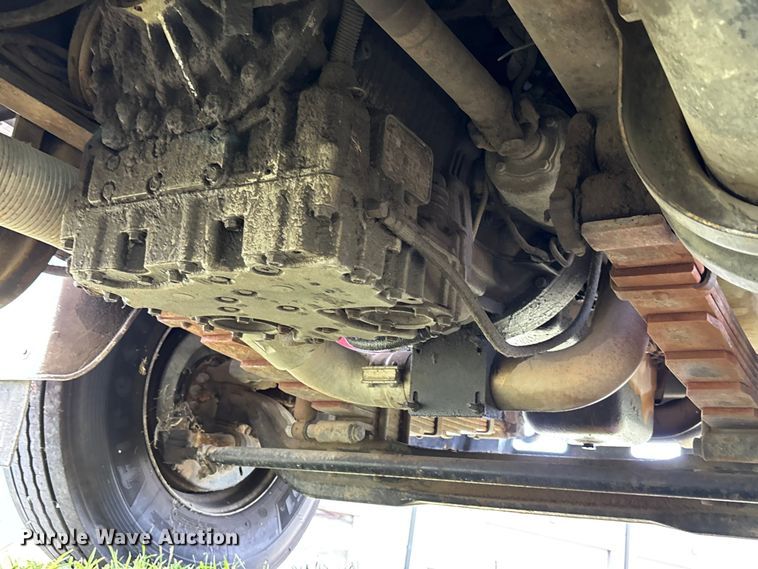 image for item NM9936 2002 Freightliner FL80 digger derrick truck