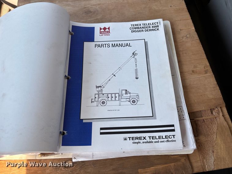image for item NM9936 2002 Freightliner FL80 digger derrick truck