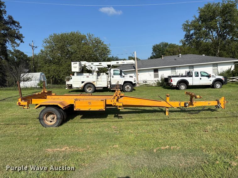 image for item NM9937 1997 Brooks Brothers pole trailer