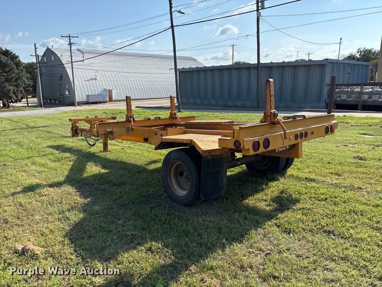 image for item NM9937 1997 Brooks Brothers pole trailer
