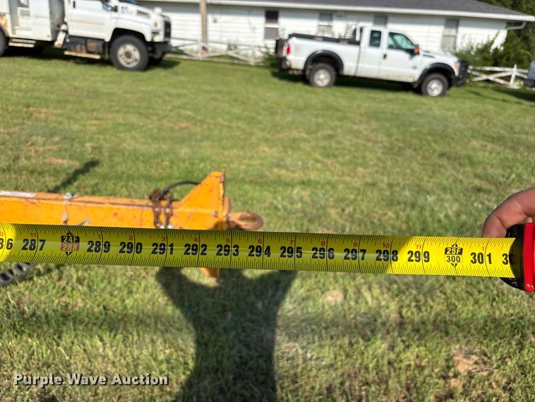 image for item NM9937 1997 Brooks Brothers pole trailer