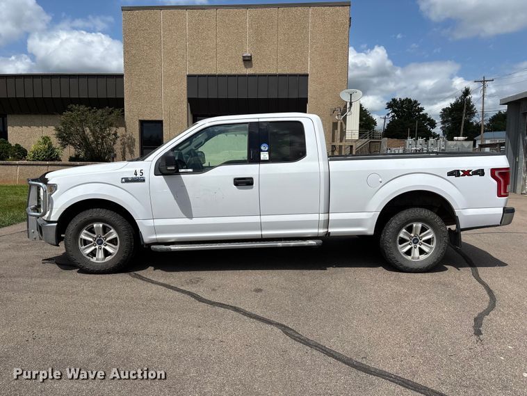 image for item NM9938 2015 Ford F150 Ext. Cab pickup truck