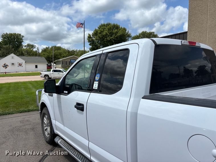 image for item NM9938 2015 Ford F150 Ext. Cab pickup truck