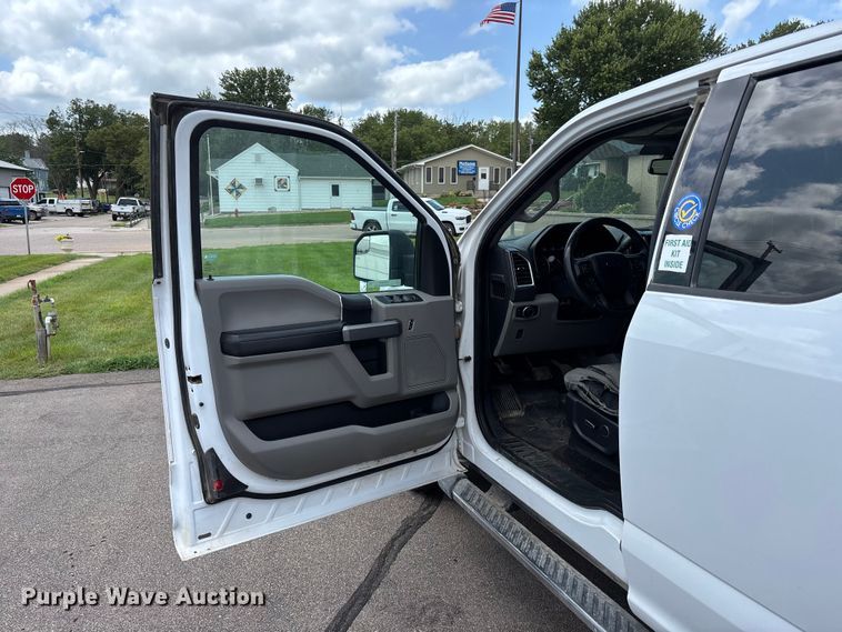 image for item NM9938 2015 Ford F150 Ext. Cab pickup truck