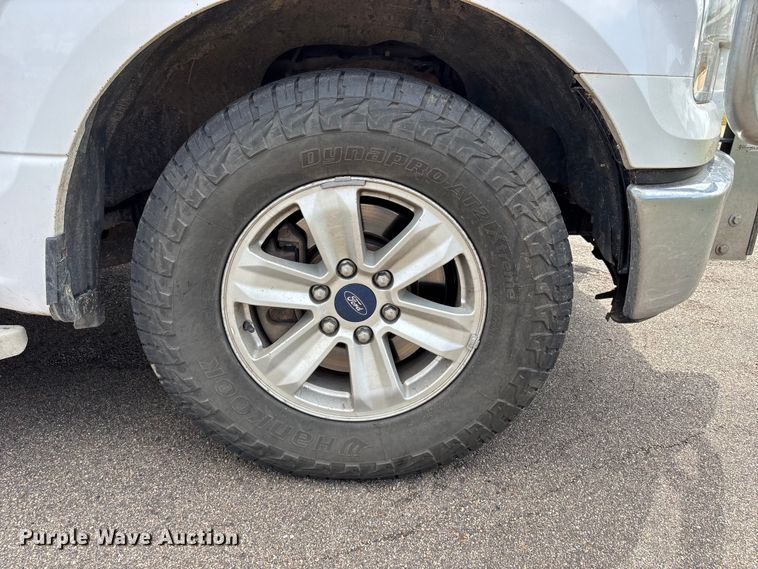 image for item NM9938 2015 Ford F150 Ext. Cab pickup truck