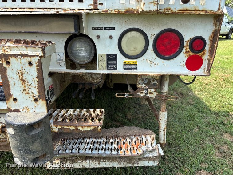 image for item NM9939 2006 Chevrolet C7500 bucket truck