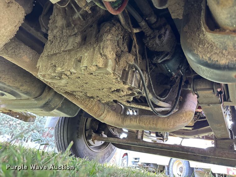 image for item NM9939 2006 Chevrolet C7500 bucket truck