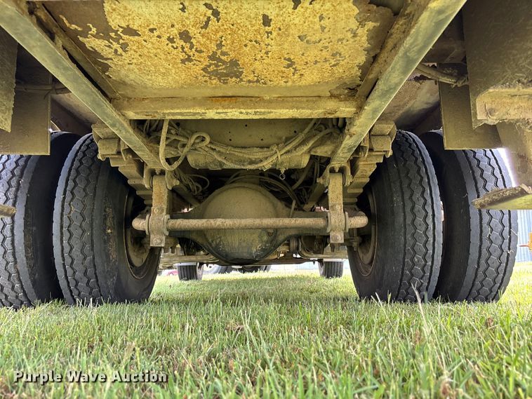 image for item NM9939 2006 Chevrolet C7500 bucket truck
