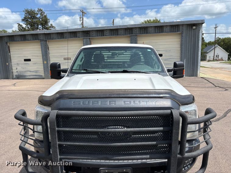 image for item NM9940 2015 Ford F350 Super Duty Ext. Cab pickup truck