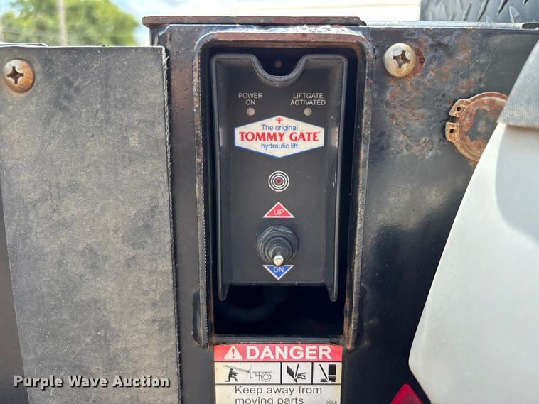 image for item NM9940 2015 Ford F350 Super Duty Ext. Cab pickup truck