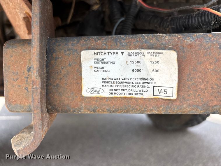 image for item NM9940 2015 Ford F350 Super Duty Ext. Cab pickup truck