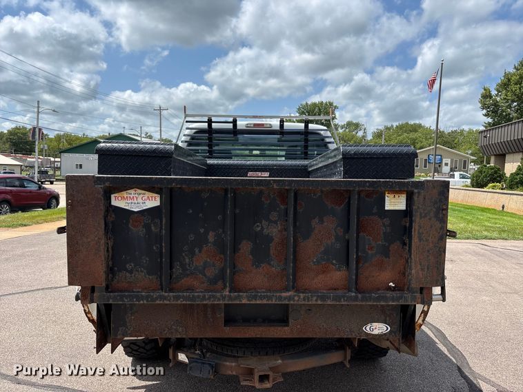 image for item NM9940 2015 Ford F350 Super Duty Ext. Cab pickup truck