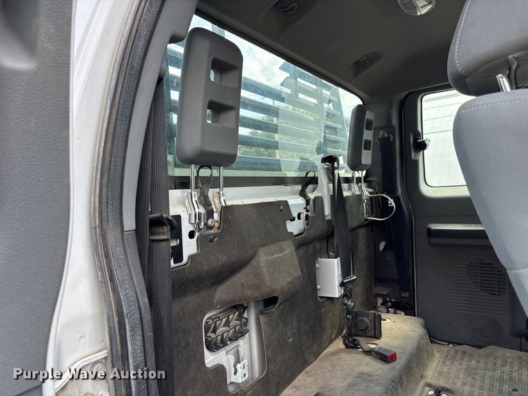 image for item NM9940 2015 Ford F350 Super Duty Ext. Cab pickup truck