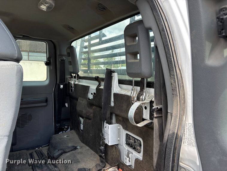 image for item NM9940 2015 Ford F350 Super Duty Ext. Cab pickup truck