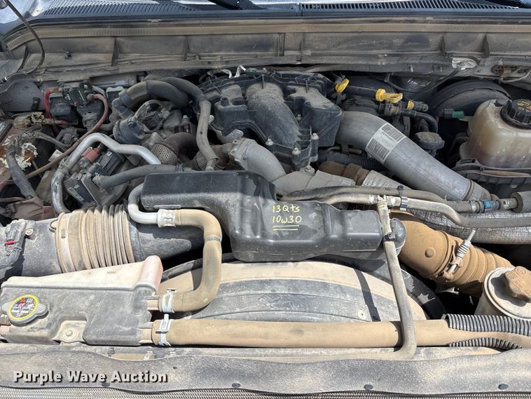 image for item NM9940 2015 Ford F350 Super Duty Ext. Cab pickup truck