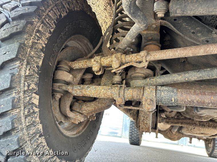 image for item NM9940 2015 Ford F350 Super Duty Ext. Cab pickup truck