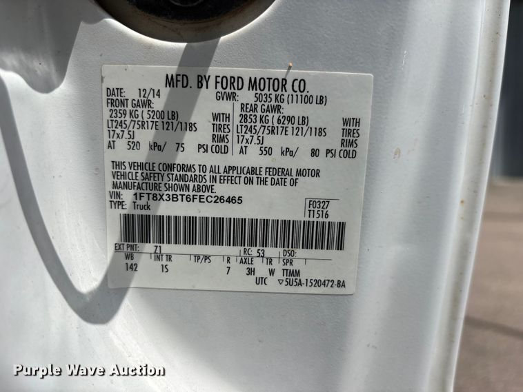 image for item NM9940 2015 Ford F350 Super Duty Ext. Cab pickup truck