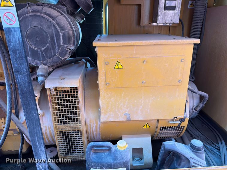 image for item OE9693 2004 Caterpillar D80P4 generator