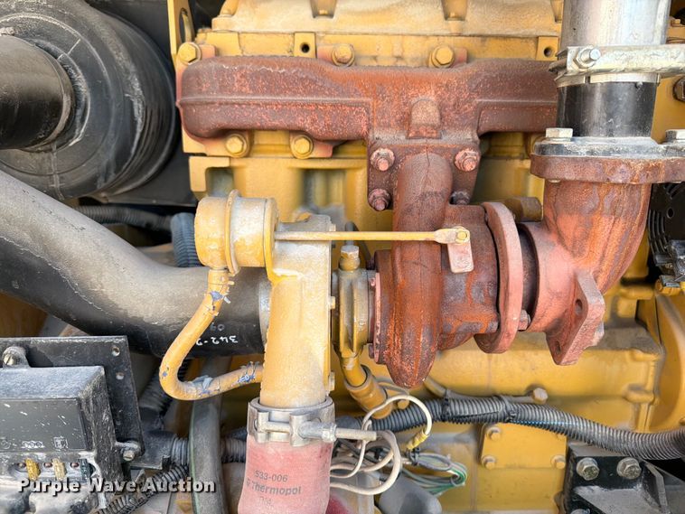 image for item OE9693 2004 Caterpillar D80P4 generator