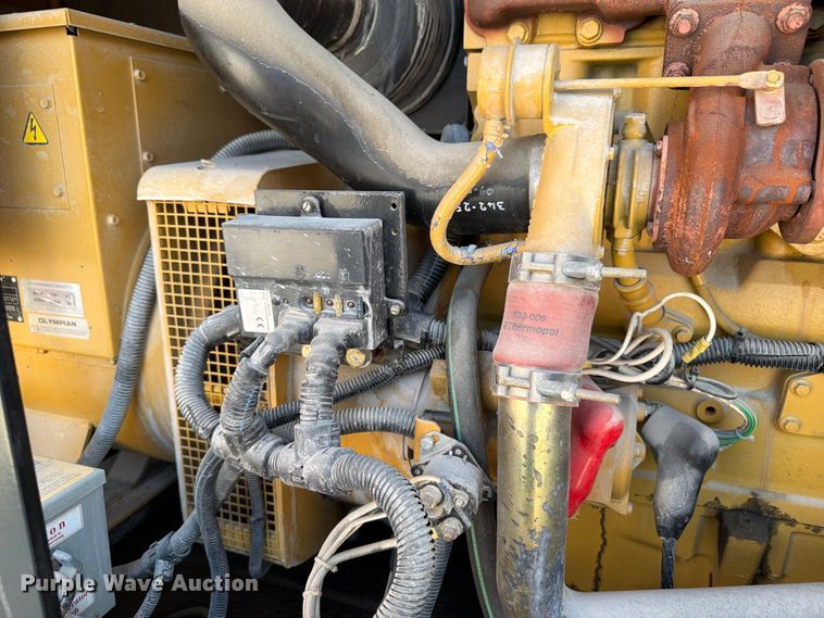image for item OE9693 2004 Caterpillar D80P4 generator