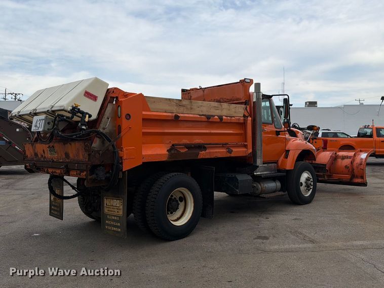 image for item OE9699 2008 International WorkStar 7400 dump truck