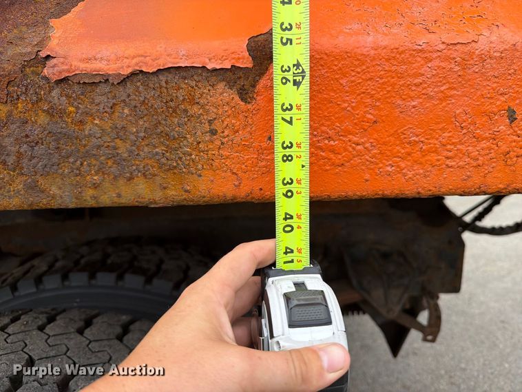image for item OE9699 2008 International WorkStar 7400 dump truck