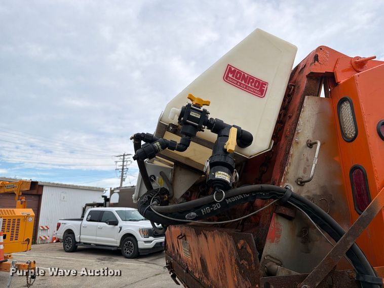 image for item OE9699 2008 International WorkStar 7400 dump truck