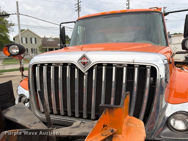 image for item OE9699 2008 International WorkStar 7400 dump truck