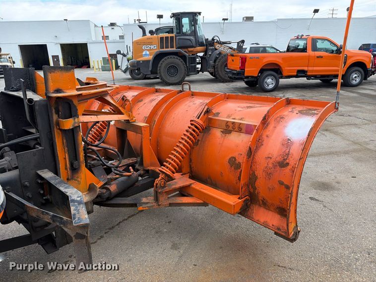 image for item OE9699 2008 International WorkStar 7400 dump truck