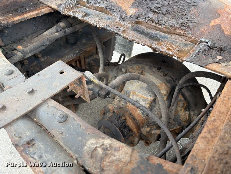 image for item OE9699 2008 International WorkStar 7400 dump truck