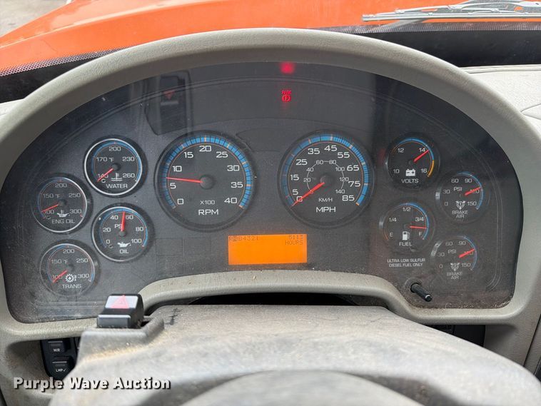 image for item OE9699 2008 International WorkStar 7400 dump truck