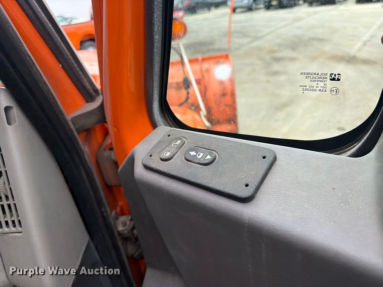 image for item OE9699 2008 International WorkStar 7400 dump truck